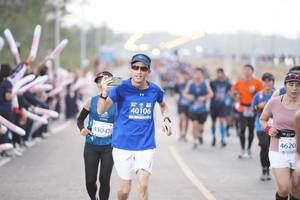 BIB: 40106, 43047, 4620
                            <button type="button" onclick="openModal(11323914)" class="btn btn-primary btn-sm float-right btn-popup" data-toggle="modal" data-target=".modal-high-quality">
                        <i class="fas fa-shopping-cart"></i> Add to Cart
                    </button>
                                            <button type="button" onclick="isThisMe(11323914, true)" class="btn btn-success btn-sm float-right btn-popup btn-isme hidden" data-toggle="tooltip" data-placement="bottom" title="นี่คือรูปของคุณใช่ไหม คลิกที่นี่เพื่อเอาเข้าอัลบั้ม">
                        <i class="fas fa-plus"></i> Add to album
                    </button>
                    <button type="button" onclick="isThisMe(11323914, false)" class="btn btn-warning btn-sm float-right btn-popup btn-isnotme hidden">
                        <i class="fas fa-ban"></i> Remove from album
                    </button>